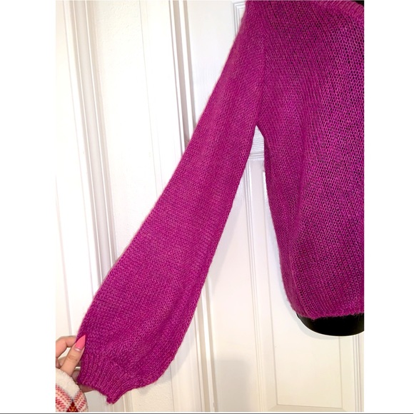 Lovers and Friends Rhiannon V Neck in fuchsia –– NWT - Picture 6 of 13